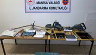 Manisa'da define hırsızlarına şok baskın: Patlayıcılarla yakayı ele verdiler