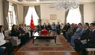 Manisa'da muhtarlara özel gün teşekkürü: Demokrasinin temel taşı sizsiniz