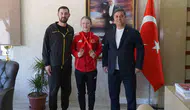 Karate minderinde Manisa rüzgarı: Avrupa şampiyonu Büber’e tebrik ziyareti
