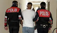 Parkta şüpheli hareketler ele verdi: 17 yaşındaki gencin suç dosyası şoke etti
