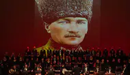 Denizli’de sahne Cumhuriyet için kuruldu: Geçmişten geleceğe duygusal köprü