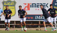 Alaçatıspor’dan gövde gösterisi: Sezonun ilk maçında rakibine acımadı