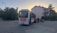 Uşak'ta sokak kesişiminde şiddetli çarpışma: Aralarında çocukların da olduğu 7 yaralı