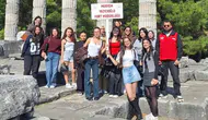 Aydın’da üniversiteli gençler rotayı tarihe çevirdi: İlk durak antik kentler oldu