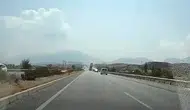 Denizli'de dikkatsizlik pahalıya patladı: Açık kalan dorse EDS direğini yerle bir etti