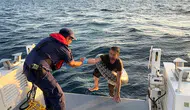 Bodrum’da tehlikeli yolculuk: Açık denizde tek başına yakalandı