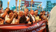 Efeler’de 104 yıllık gurur: Kurtuluş günü meşalelerle kutlanacak
