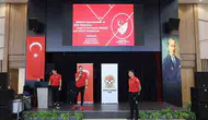 Denizli’de futbolun geleceği için kritik zirve: Yeni kurallar anlatıldı, şampiyonlar taçlandırıldı