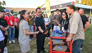İzmir Fuarı’nda karton teknelerle mühendislik şovu: Gençler yaratıcılıklarını konuşturdu