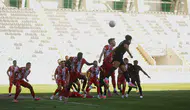 Vanspor FK pes etmedi: Akhisar deplasmanında puanı son bölümde kurtardı