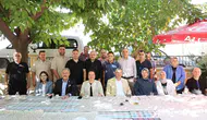 Buldan’da siyasi hareketlilik: AK Parti saflarına katılan 15 yeni isme rozetleri takıldı