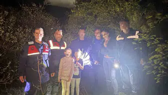 Kuşadası’nda ormanlık alanda kaybolan aile için seferberlik: Jandarma saatler sonra ulaştı