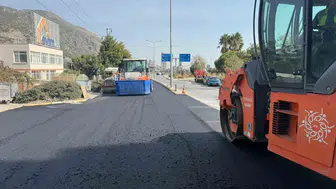Aydın’da ulaşım seferberliği: 17 ilçede yollar baştan aşağı yenileniyor
