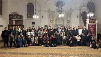 Bolvadin’de gençlerin manevi yolculuğu: Cami buluşmalarıyla gönüller birleşti