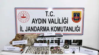 Karacasu'da kaçakçılık operasyonu: Evlerinden müze çıktı