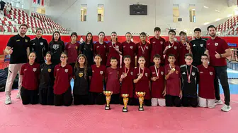 Aydınlı sporcular Kütahya'dan şampiyonluk kupasıyla döndü