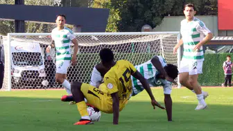 Muğlaspor evinde gol olup yağdı: İstanbulspor’a ağır tarife