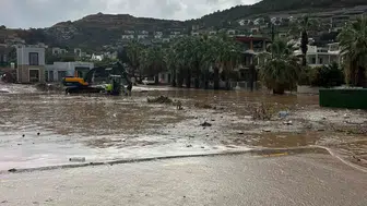 Bodrum'da kabus dolu sabah: Sağanak hayatı felç etti