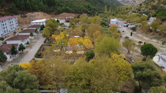 Demirci'de mevsimin en renkli hali: Doğa dron kamerasından böyle yansıdı