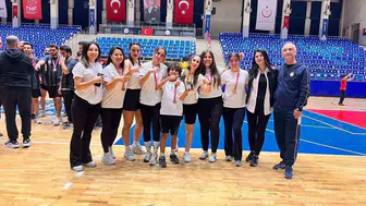 Köşk ekibinden parkede büyük başarı: Bölge vizesini kaptılar