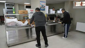 Kuşadası'nda sofraların yeni adresi: Adalı Kart ile yarı fiyatına lezzet dönemi