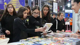 Denizli’de kitap şöleni zirveye ulaştı: 200 bin ziyaretçi kapıları zorladı