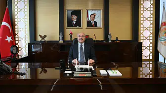Vali Köşger'den 29 Ekim vurgusu: İstiklal ruhu Türkiye Yüzyılı'nda rehberimiz olacak