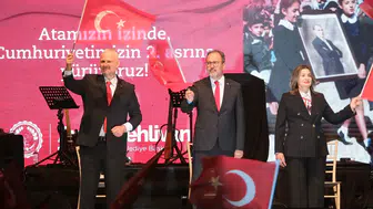 Menemen'de Cumhuriyet coşkusu zirveye taşındı: 365 gün süren bir sevda