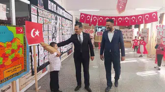 Bolvadin’de tarih dersi sokaklara taştı: Gençlerden 101. yıl sergisi
