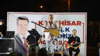 Karahisar’da müzik ziyafeti: Belediye Başkanı Kadir Tatık hemşehrileriyle buluştu