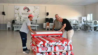 Manisa’da çilek bahçeleri için dev hibe: Üreticinin masrafı yüzde 75 azaldı