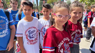 Buca’da ikizler bereketi: Bir sınıfta değil, tüm okulda benzerlik rüzgarı esiyor