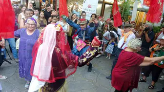 Menteşe’nin tarihi sokaklarında lezzet şöleni: 5. Düğün Yemekleri Festivali kapılarını açtı