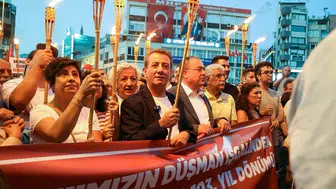 Efeler’de 104 yıllık gurur: Kurtuluş günü meşalelerle kutlanacak