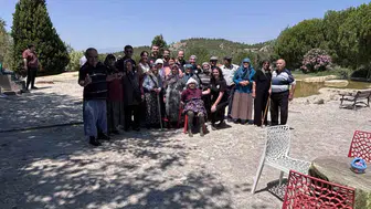Başkan Kepenek'ten huzurevi sakinlerine moral ziyareti: Büyüklerimizin yüzündeki gülümseme bizim için paha biçilemez