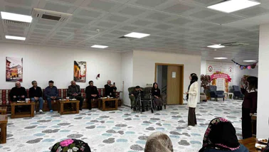 Huzurevinde Yaşlılar Haftası’na özel sergi