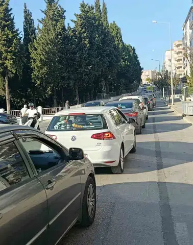 İzmir trafiğinde motosiklet rüzgarı: Araç sayısı 2,2 milyona dayandı