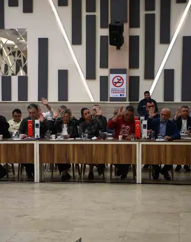 Kuşadası’nda 2027 bütçesi onaylandı: Borçsuz ve dengeli bir mali tablo