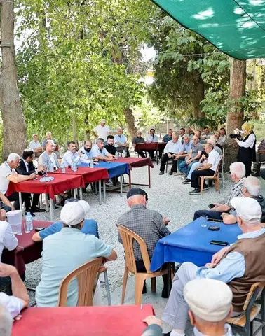 Çivril’de Çifte Müjde: Üreticiye Akaryakıt Desteği, Mahalleye 300 Milyonluk Çevre Yatırımı