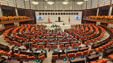 AK Parti ve MHP oylarıyla reddedilen KKTC önergesi Meclis’te tansiyonu yükseltti