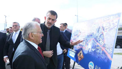 Kartal Kavşağı trafiğe kapanıyor