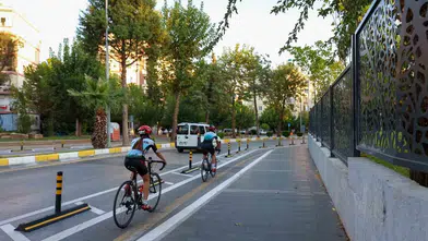 Efeler’de pedallar özgürlüğe dönüyor: 11 kilometrelik rota adım adım tamamlanıyor