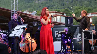 Akyaka’da vefa rüzgarı: Kültür elçileri müzikle yad edildi