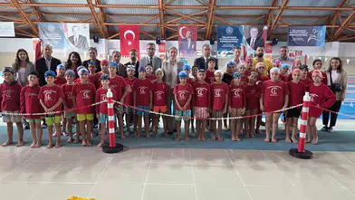 Nazilli’de havuzlar doldu taştı: Binlerce öğrenci suyla buluştu