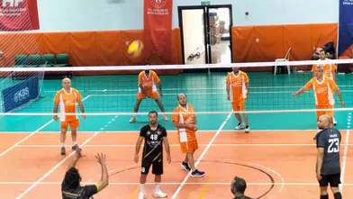 Köyceğiz’de file heyecanı: Veteran voleybolcular kupalarına kavuştu