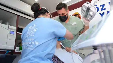 Randevu derdi bitti, diş sağlığı hizmeti mahalleliye ulaştı