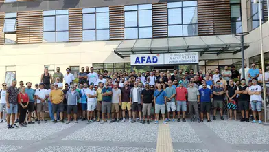 Ölüdeniz’de gökyüzü sessizliğe büründü: Pilotlar sorunlarını masaya yatırdı