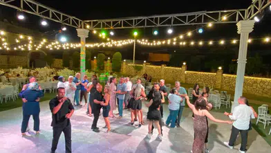 Gelin Adayı Nikaha Gün Kala Cayınca, Damat Düğünü Ailesiyle Yaptı