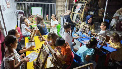 Demirci’de Minik Parmaklar Tezgâhta: Festivalde Asırlık Sanat Yeniden Canlanıyor