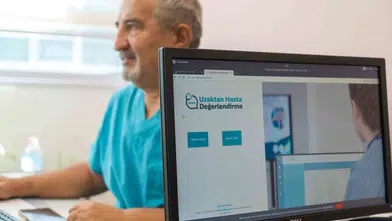 Manisa'da devrim niteliğinde sağlık modeli: Bin 40 hasta ekran karşısında şifa buluyor